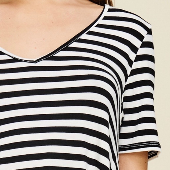 STRIPED ASYMMETRICAL TOP - Picture 4 of 5